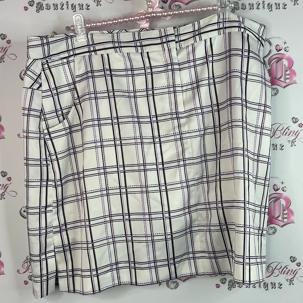 Izod perform skirt golf stripes White and Black Plaid Pencil Skirt